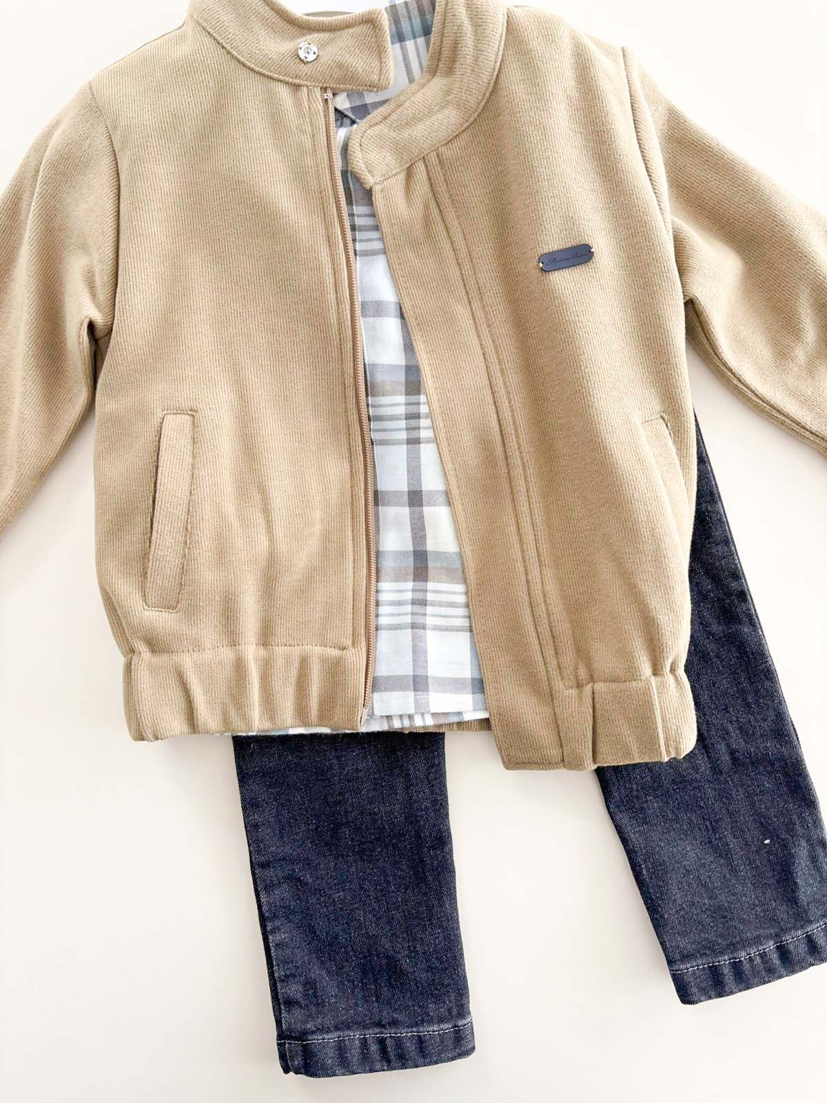 Haki Hırkalı Kare Gömlekli Takım | Image Not Found